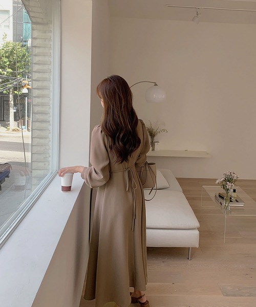 Primazel（プリマゼル）の「スクエアネック シンプルワンピース（ワンピース・レディース・モカ・L/M）」の9枚目の写真