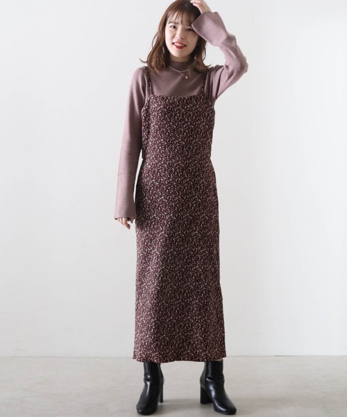 Cheek（チーク）の「花柄ベロアプリーツキャミワンピース＋リブハイネックニットセット（ワンピース・レディース・グレイッシュベージュ/チャコールグレー/ブラウン・FREE）」の21枚目の写真