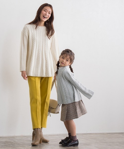 lulpini(ルルピー二)の「kids ケーブルAラインニット(ニット/セーター・キッズ・アイボリー/シルバーグレー/ラベンダー・S/M/L)」の8枚目の写真