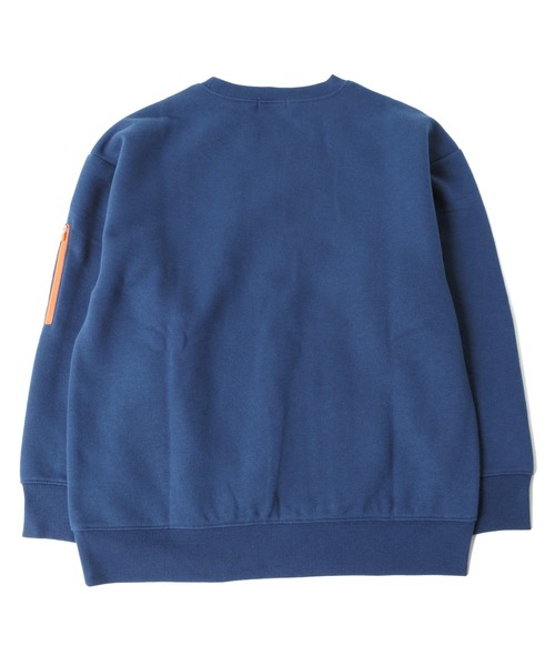 GLAZOS（グラソス）の「裏起毛・ドロップショルダー縦ロゴ袖ファスナートレーナー【セットアップ対応】（スウェット・キッズ・ブルー/ブラック/グレー・130cm/150cm/170cm/140cm/160cm）」の5枚目の写真