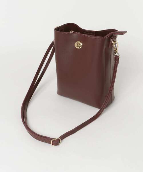URBAN RESEARCH ROSSO（アーバンリサーチロッソ）の「3ルームショルダーバッグ（ショルダーバッグ・レディース・ベージュ/ボルドー/ブラック・-）」の12枚目の写真
