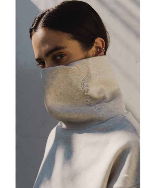 FIG&VIPER（フィグアンドバイパー）の「ハイネックLOGOPO（Tシャツ/カットソー・レディース・グリーン/アイボリー/ダークグレー・FREE）」の15枚目の写真