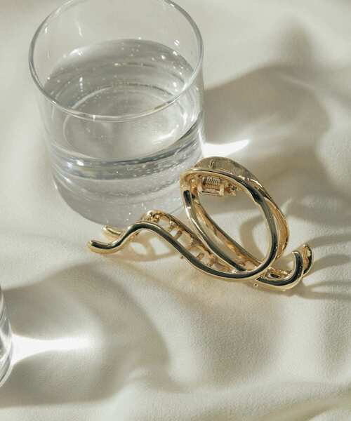 SMELLY（スメリー）の「メタルランダムラインバンス（バレッタ/ヘアクリップ・レディース・ゴールド・-）」の16枚目の写真