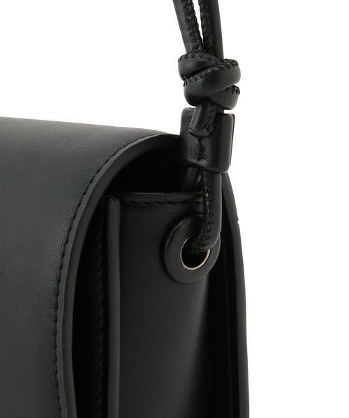 ADAM ET ROPE'（アダムエロペ）の「【WEB限定】フラップミニショルダーバッグ（ショルダーバッグ・レディース・ブルー/グリーン/ブラック/イエロー・FREE）」の13枚目の写真