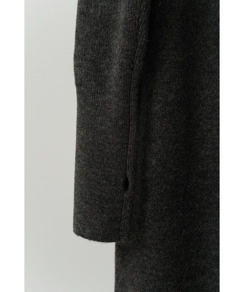 LA PEAU DE GEM（ラポドゥジェム）の「【LA PEAU DE GEM】タートルネックニットワンピース（ワンピース・レディース・ベージュ/グレー・FREE）」の6枚目の写真