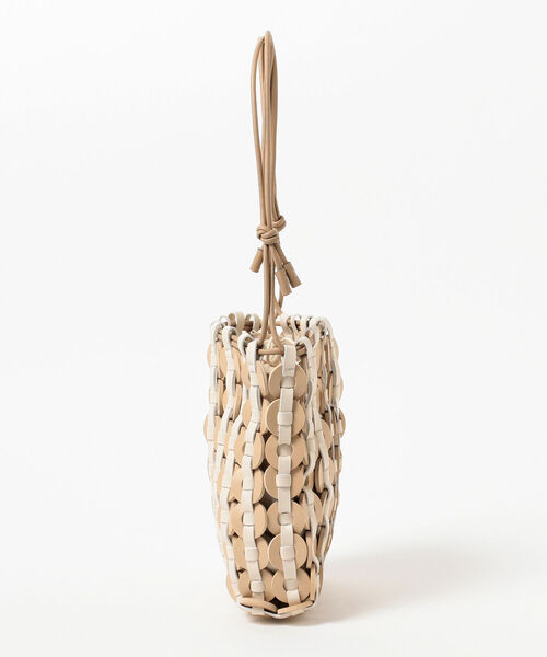 Ray BEAMS（レイビームス）の「RBS / フェイクレザー リング バッグ（ハンドバッグ・レディース・ベージュ/ブラック・ONE SIZE）」の13枚目の写真