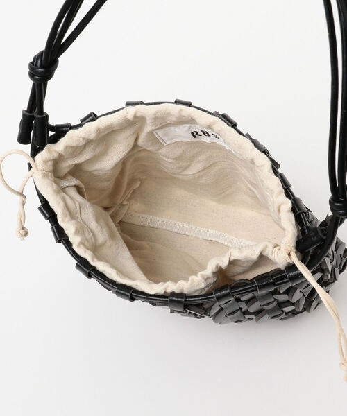Ray BEAMS（レイビームス）の「RBS / フェイクレザー リング バッグ（ハンドバッグ・レディース・ベージュ/ブラック・ONE SIZE）」の4枚目の写真