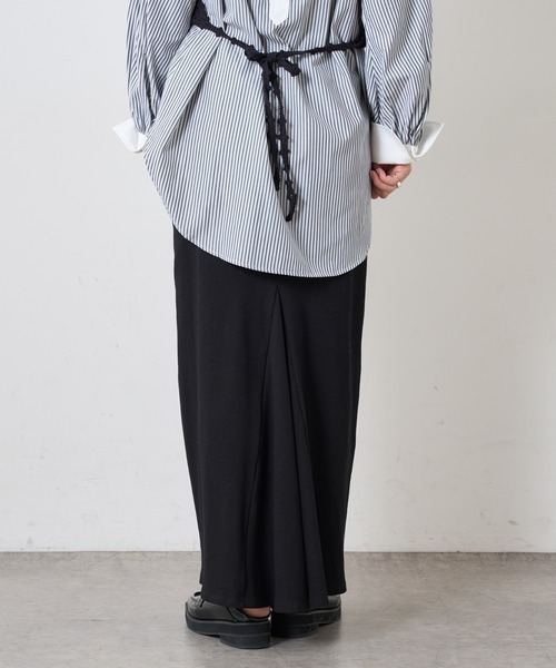 Omekashi（オメカシ）の「バックテールカットスカート（スカート・レディース・ピンク/グレー/ブラック/ブラウン・36/38）」の8枚目の写真