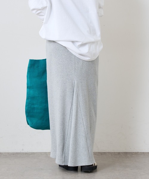 Omekashi（オメカシ）の「バックテールカットスカート（スカート・レディース・ピンク/グレー/ブラック/ブラウン・36/38）」の21枚目の写真