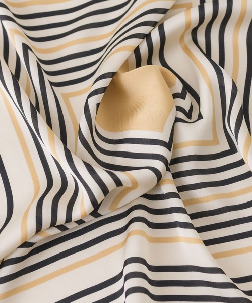 KATHARINE ROSS(キャサリンロス)の「【KATHARINE ROSS】カラーラインボーダー柄ミニスカーフ WEB限定(バンダナ/スカーフ・レディース・ベージュ/ネイビー/オレンジ/グリーン・MEDIUM)」の6枚目の写真