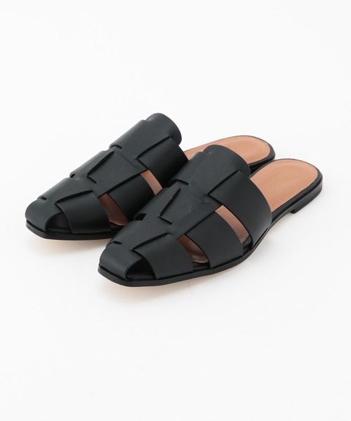 ROPE'（ロペ）の「グルカフラットミュール（サンダル・レディース・ブラック/ベージュ系その他・36.5/37.5/35.5）」の12枚目の写真