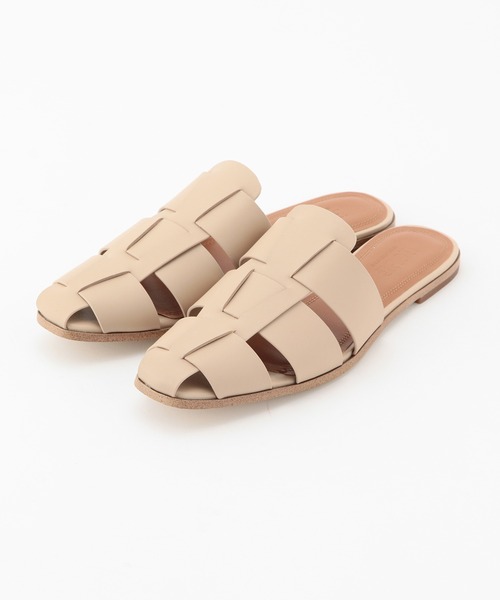 ROPE'（ロペ）の「グルカフラットミュール（サンダル・レディース・ブラック/ベージュ系その他・36.5/37.5/35.5）」の11枚目の写真