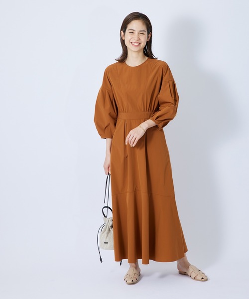 ROPE'（ロペ）の「グルカフラットミュール（サンダル・レディース・ブラック/ベージュ系その他・36.5/37.5/35.5）」の7枚目の写真