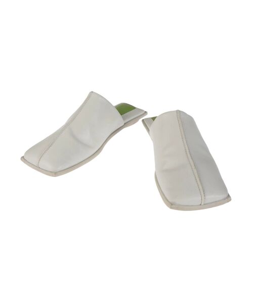 UN3D.（アンスリード）の「SQUARE FLAT SHOES / スクエアフラットシューズ（パンプス・レディース・ホワイト/ブラック/グリーン・36/37/38）」の17枚目の写真