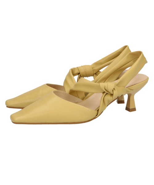 ORiental TRaffic（オリエンタルトラフィック）の「EC限定 ツイストバックストラップパンプス 25107（パンプス・レディース・イエロー/ホワイト/ブラック・40/38/39/41/42/35/36/37/34/33/43）」の9枚目の写真