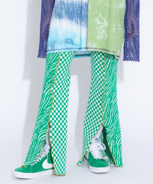 Candy Stripper（キャンディストリッパー）の「CND BABY FLARE パンツ（その他パンツ・レディース・ブラック/ピンク/グリーン・2）」の17枚目の写真