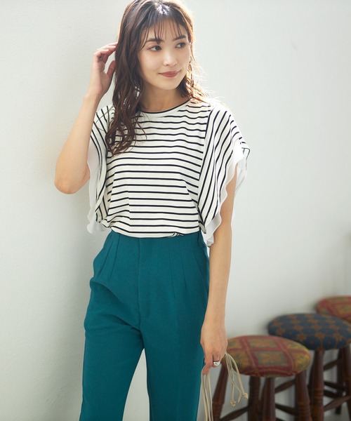 GeeRA(ジーラ)の「冷感シフォン使いフレアーカットソー(Tシャツ/カットソー・レディース・ブラック/ホワイト系その他・LARGE/MEDIUM/X-LARGE)」の3枚目の写真