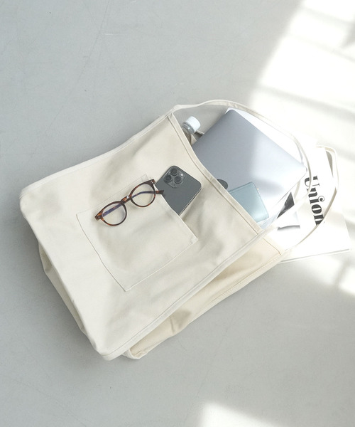 IAMUSE(アイアミューズ)の「キャンバスビッグトートバッグ R0131【IAMUSE】(トートバッグ・レディース・ホワイト/ブラック/カーキ/ブラウン・FREE)」の16枚目の写真