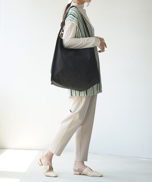 IAMUSE(アイアミューズ)の「キャンバスビッグトートバッグ R0131【IAMUSE】(トートバッグ・レディース・ホワイト/ブラック/カーキ/ブラウン・FREE)」の13枚目の写真