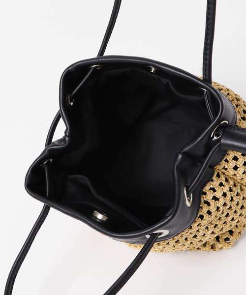 marco masi（マルコマージ）の「MARCO MASI　VIT SHOULDER BAG（ショルダーバッグ・レディース・ブラック系その他・-）」の6枚目の写真