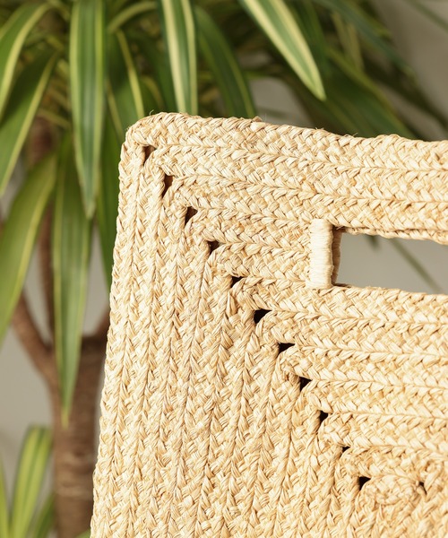 OUVRAGE CLASSE(ウヴラージュクラス)の「【MADE IN MADA /メイドインマダ】MARIE BAG(ショルダーバッグ・レディース・ブラウン/ナチュラル・FREE)」の10枚目の写真