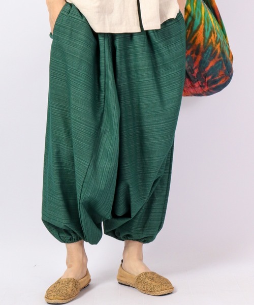 MARAI（マーライ）の「MARAI 綿100％ ストライプ ゆるサルエルパンツ ウエストゴム＆ドローコード（その他パンツ・メンズ・キャメル/ブルー/パープル/グレー/ピンク/ダークグリーン/レッド/ダークブルー/オレンジ/クリーム/ネイビー/ブラック/ライトグリーン/カーキ/ワイン・FREE）」の4枚目の写真