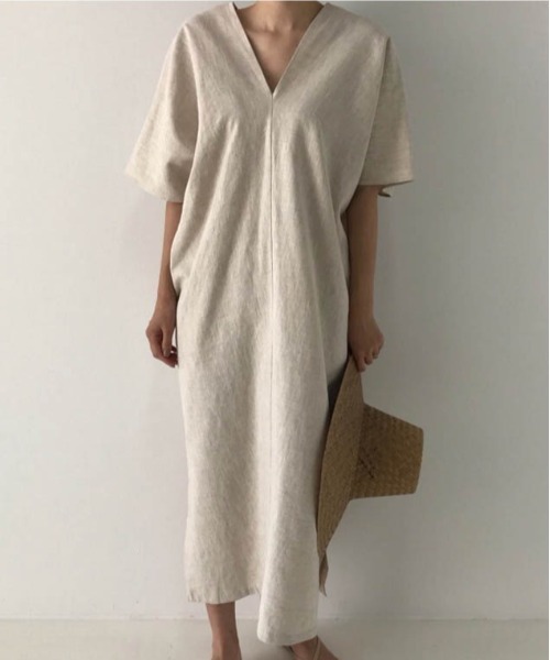 AMELY（エミリー）の「リネン混ワンピース（ワンピース・レディース・ブラック/ベージュ・S/M/L）」の13枚目の写真