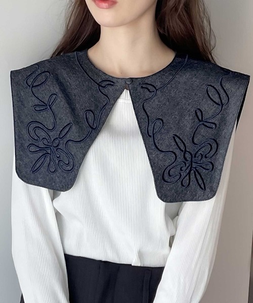 classicalelf（クラシカルエルフ）の「+1で上級映え。2wayビッグカラー刺繍入り付け襟（付け襟・レディース・ブラック/オフホワイト/インディゴブルー/ブルー・M-L/L-XL）」の18枚目の写真