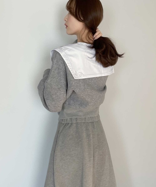 classicalelf（クラシカルエルフ）の「+1で上級映え。2wayビッグカラー刺繍入り付け襟（付け襟・レディース・ブラック/オフホワイト/インディゴブルー/ブルー・M-L/L-XL）」の7枚目の写真