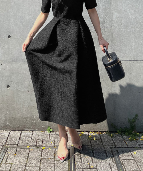 美品　JENNE ジェンヌ　オーガンジーボリュームワンピース　ブラック　M JENNE（ジェンヌ）の「オーガンジーボリュームワンピース（ワンピース