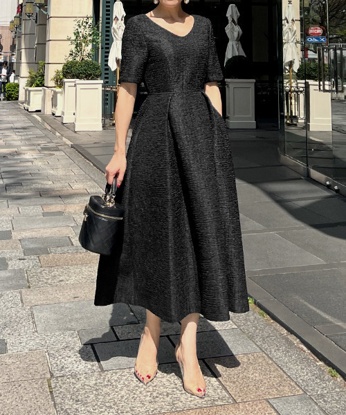 美品　JENNE ジェンヌ　オーガンジーボリュームワンピース　ブラック　M JENNE（ジェンヌ）の「オーガンジーボリュームワンピース（ワンピース