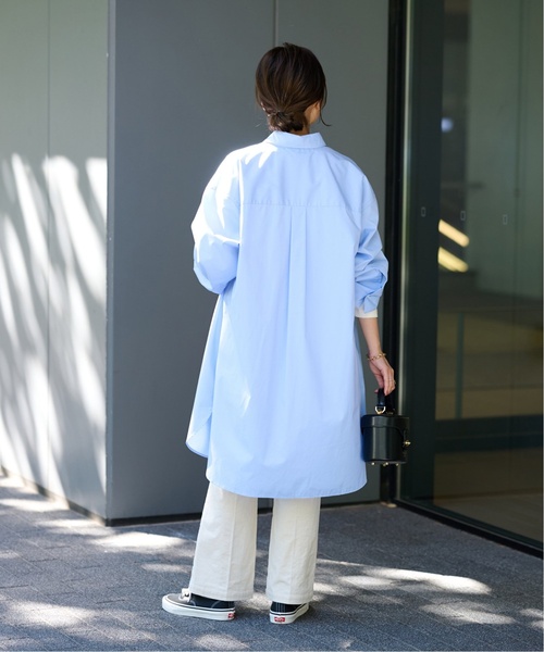 JOURNAL STANDARD（ジャーナルスタンダード）の「エステネージュシャツワンピース（シャツワンピース・レディース・ホワイト/サックスブルー/ブルー/モカ・FREE）」の19枚目の写真