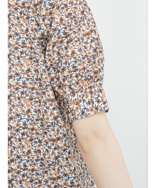 Te chichi（テチチ）の「花柄ギャザースタンドカラーブラウス（シャツ/ブラウス・レディース・ネイビー/ブラウン/オレンジ・ﾌﾘ-）」の11枚目の写真