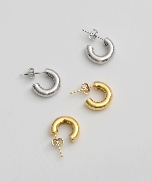 Geel(ギール)の「Geel/コンパクト フープピアス(ピアス(両耳用)・レディース・シルバー/ゴールド・FREE)」の2枚目の写真