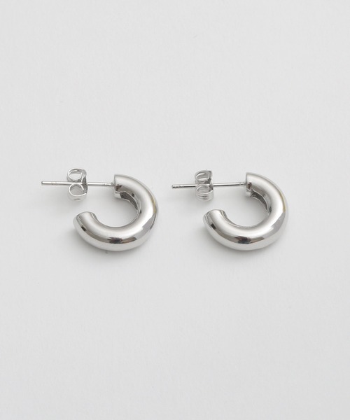 Geel(ギール)の「Geel/コンパクト フープピアス(ピアス(両耳用)・レディース・シルバー/ゴールド・FREE)」の5枚目の写真