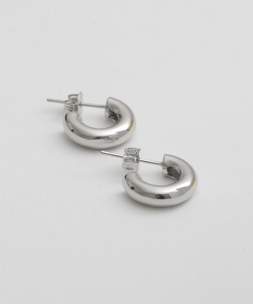 Geel(ギール)の「Geel/コンパクト フープピアス(ピアス(両耳用)・レディース・シルバー/ゴールド・FREE)」の9枚目の写真