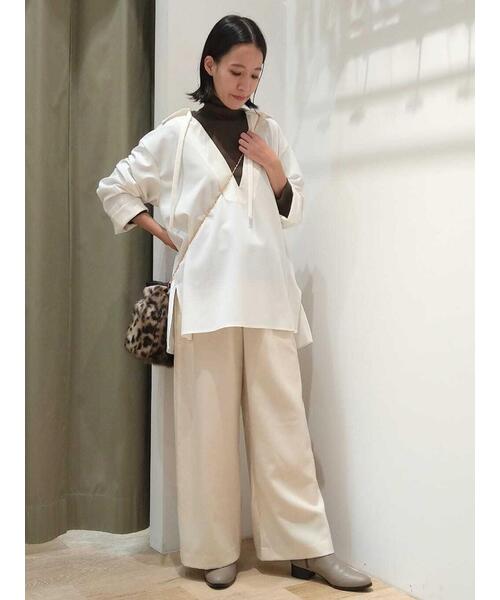 human woman（ヒューマンウーマン）の「オーガニック丸胴タートルカットソー（Tシャツ/カットソー・レディース・グレー系その他/カーキ/ホワイト・MEDIUM）」の10枚目の写真