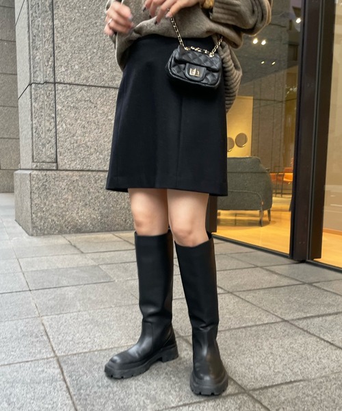 DouDou（ドゥドゥ）の「ウエストパイピングミニスカート（スカート・レディース・ブラック・36/38）」の15枚目の写真