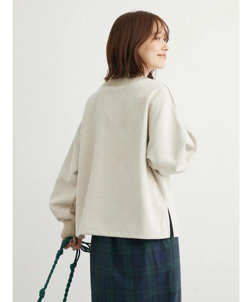 ELENCARE DUE（エレンカーレデュエ）の「・ELENCARE DUEスエードポンチプルオーバー（Tシャツ/カットソー・レディース・アイボリー/チャコールグレー/ブラウン/グリーン・FREE）」の11枚目の写真