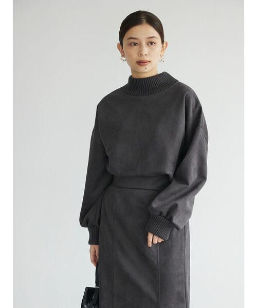 ELENCARE DUE（エレンカーレデュエ）の「・ELENCARE DUEスエードポンチプルオーバー（Tシャツ/カットソー・レディース・アイボリー/チャコールグレー/ブラウン/グリーン・FREE）」の15枚目の写真