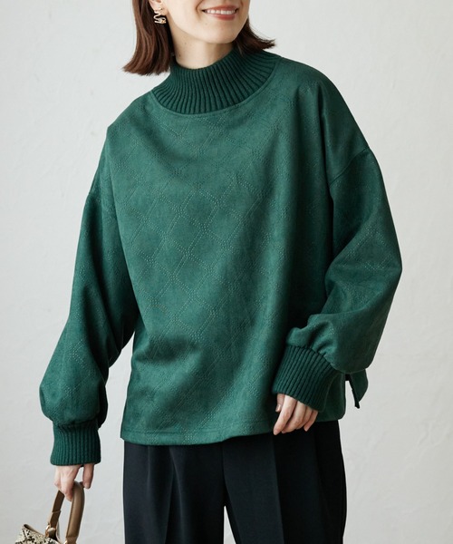 ELENCARE DUE（エレンカーレデュエ）の「・ELENCARE DUEスエードポンチプルオーバー（Tシャツ/カットソー・レディース・アイボリー/チャコールグレー/ブラウン/グリーン・FREE）」の4枚目の写真