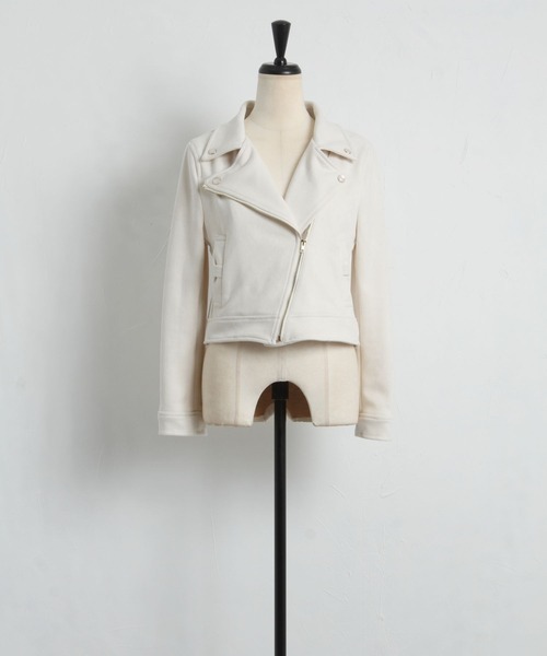 tocco closet（トッコ　クローゼット）の「ポケットリボンスエードライダースジャケット（ライダースジャケット・レディース・ライトグレー/アイボリー/ライトベージュ・M）」の19枚目の写真