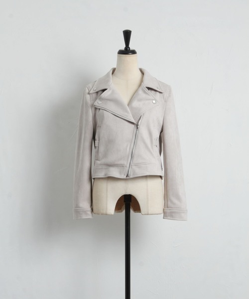 tocco closet（トッコ　クローゼット）の「ポケットリボンスエードライダースジャケット（ライダースジャケット・レディース・ライトグレー/アイボリー/ライトベージュ・M）」の21枚目の写真