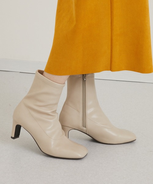 PANIER（パニエ）の「PANIER 撥水加工ショートブーツ（ブーツ・レディース・ブラック/アイボリー・MEDIUM/LARGE）」の18枚目の写真