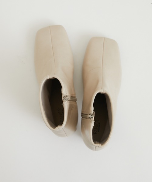 PANIER（パニエ）の「PANIER 撥水加工ショートブーツ（ブーツ・レディース・ブラック/アイボリー・MEDIUM/LARGE）」の10枚目の写真