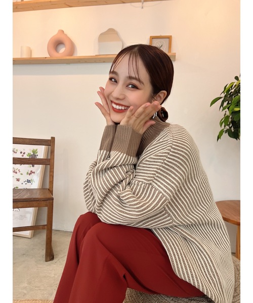 JUMELLE（ジュメロ）の「ストライプ柄ニット（ニット/セーター・レディース・ベージュ/ブラック・MEDIUM）」の13枚目の写真