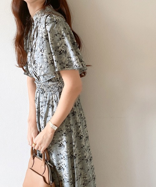 【milybilet】大人ガーリー。花柄フレア袖ワンピース