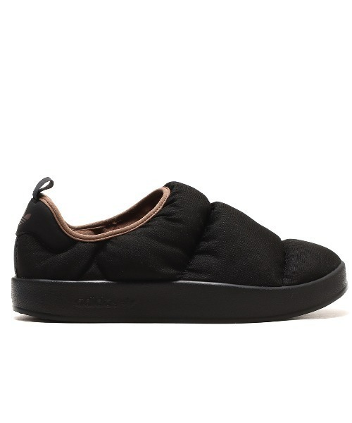 adidas(アディダス)の「adidas PUFFYLETTE / アディダス パフィレッタ(スリッポン・メンズ・ブラック・24.5cm/25.5cm/26.5cm/27.5cm/28.5cm/29.5cm/23.5cm)」の3枚目の写真