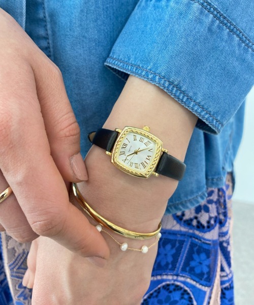 Three Four Time（ｽﾘｰﾌｫｰﾀｲﾑ）の「ロープケース合皮ウォッチ　/　時計（アナログ腕時計・レディース・ブラック/ベージュ/レッド・FREE）」の2枚目の写真