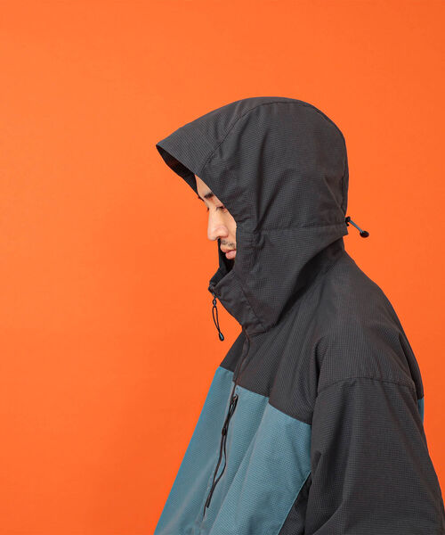 BEAMS（ビームス）の「BEAMS / テック ナイロン ブルゾン（ナイロン